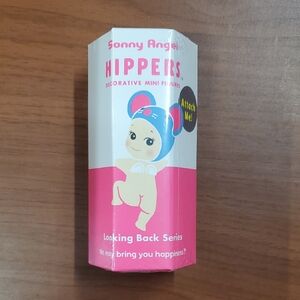 Sonny Angel Looking Back Hippers Decorative Mini Figure - 1 Unopened Blind Box